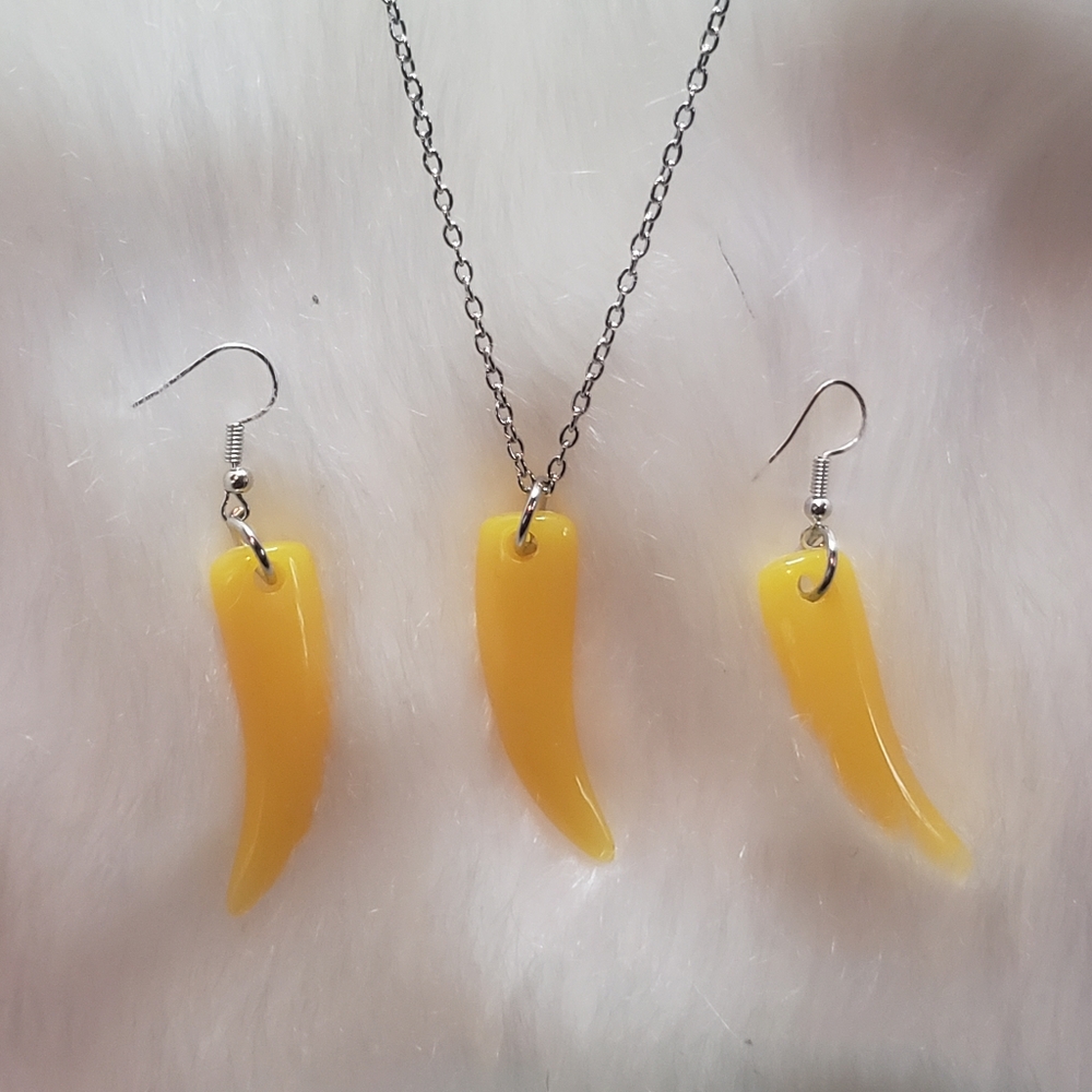 Yellow Fang Necklace and Earring Set